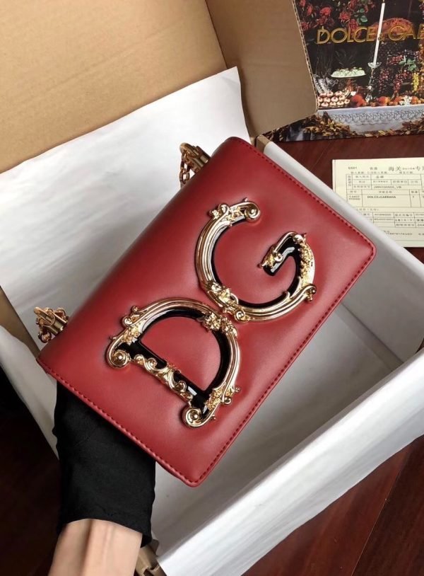 D&G