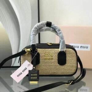 MIU MIU